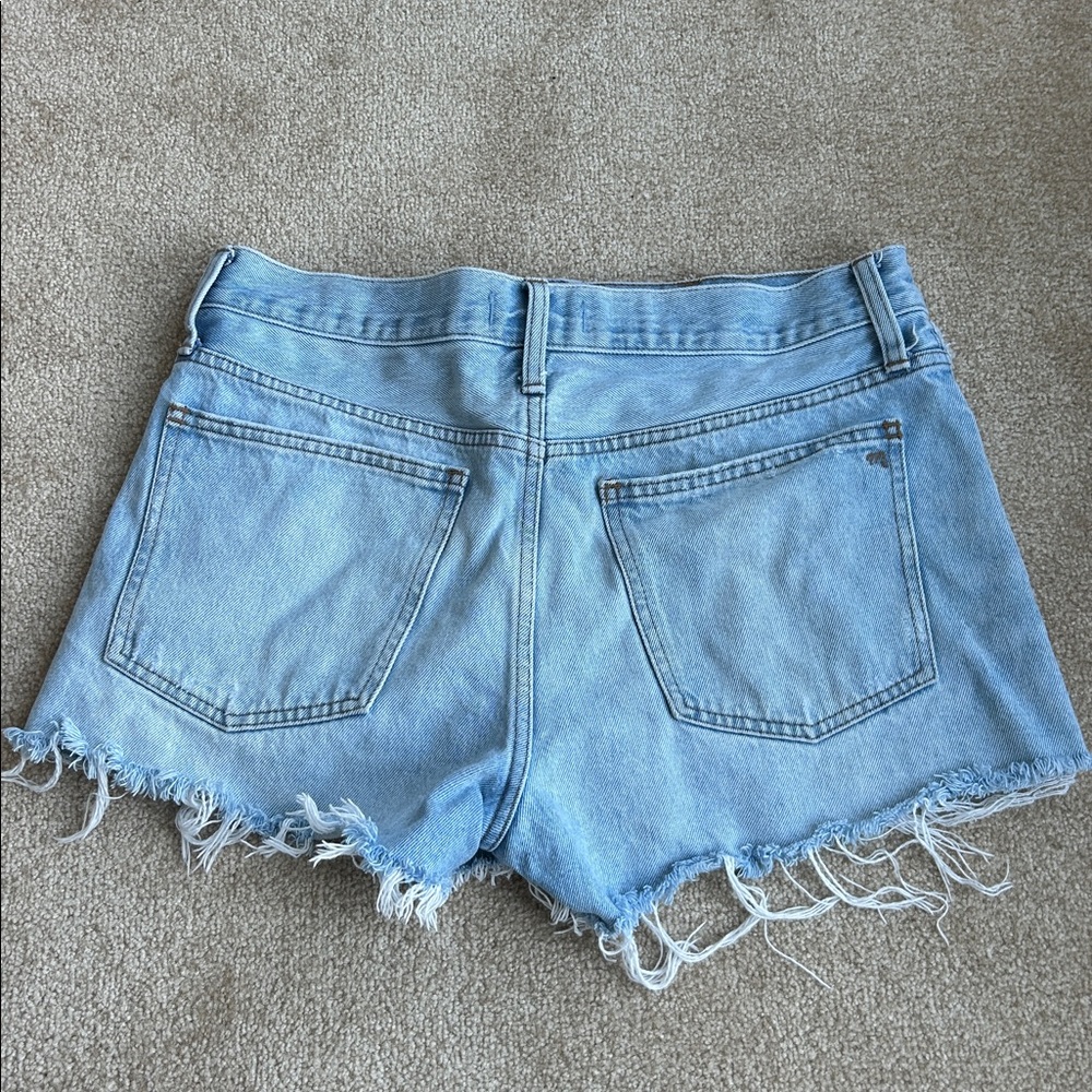 Madewell Light Blue Frayed Hem Women's Denim Shorts size 28 with Buttonfly - Picture 2 of 5